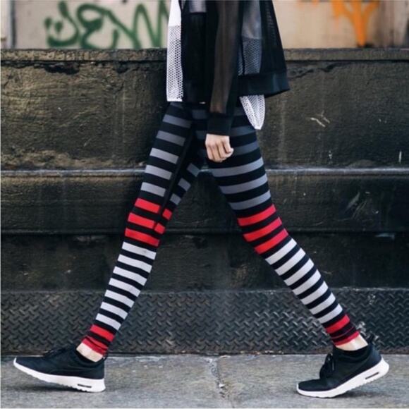 K-DEER Pants - K-Deer Jennifer Stripe 7/8 Legging Red Black Gray Athletic Activewear Small